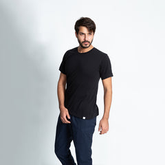 Black T-Shirt - قميص اسود
